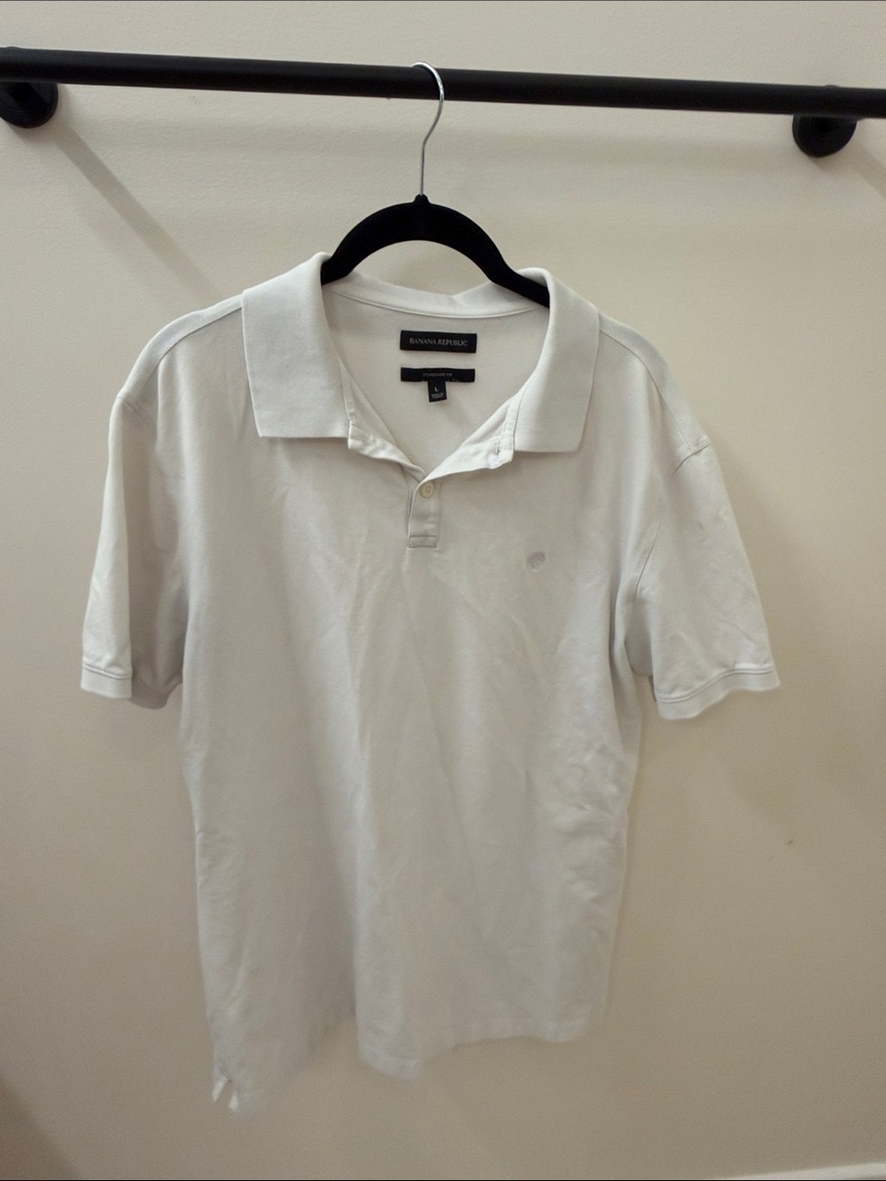 Banana Republic Men's Off-White Polo Shirt